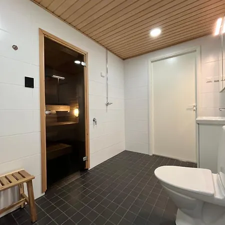 Appartamento Two Bedroom With Sauna Karjaa